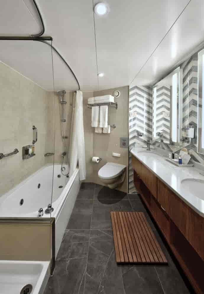 Neptune Suite, Nieuw Amsterdam