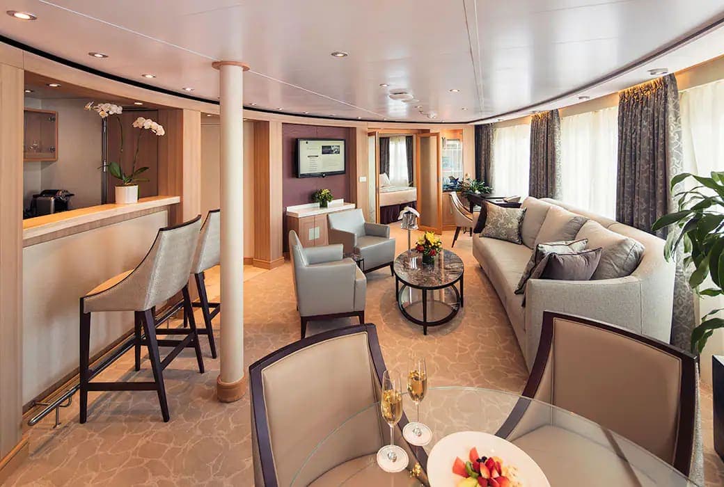 Owner's Suite and Above, Seabourn Quest